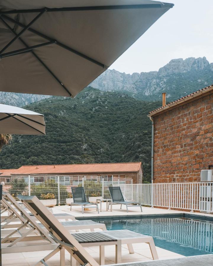 Hotel & Residence Le Subrini Porto  Exterior photo