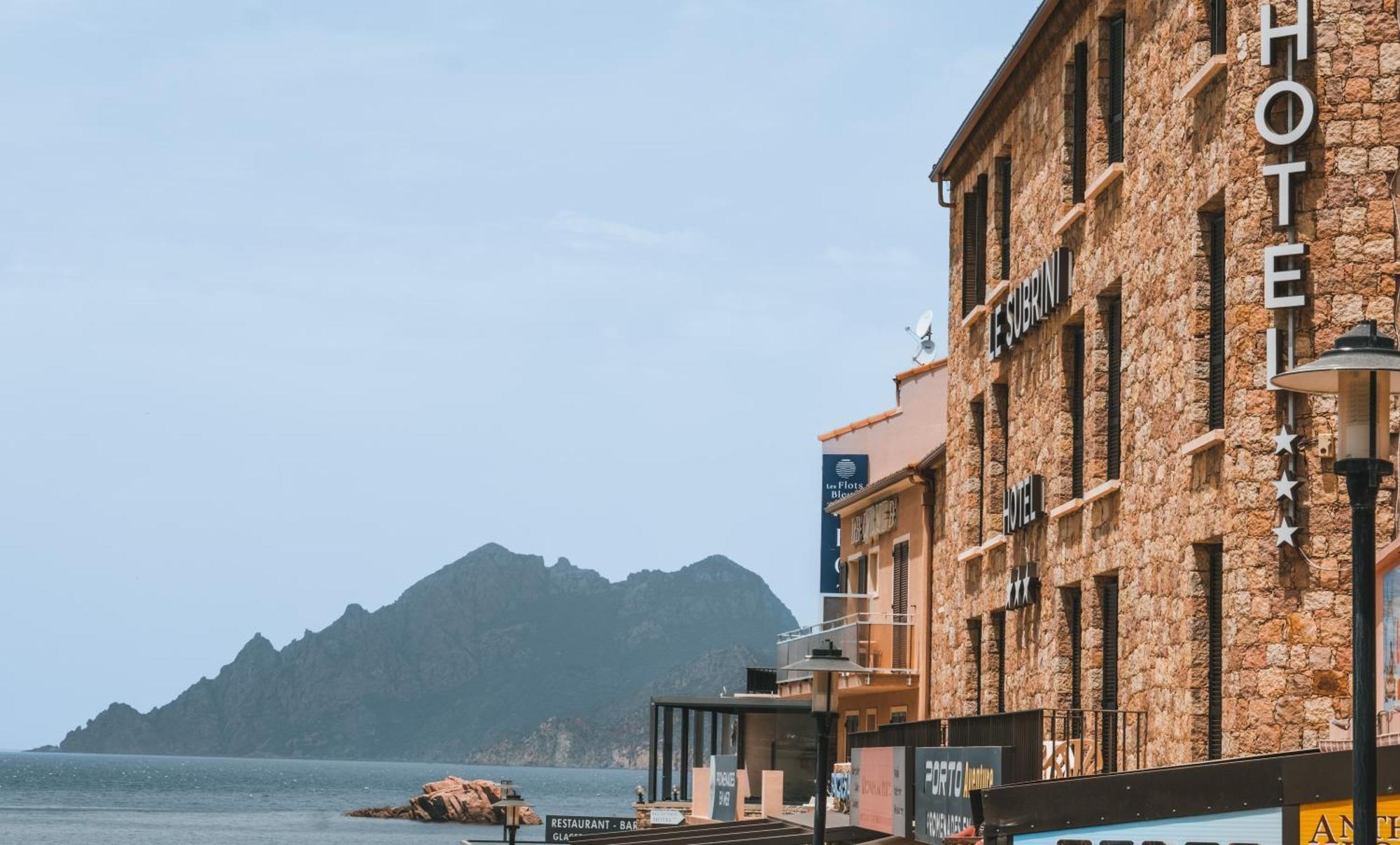 Hotel & Residence Le Subrini Porto  Exterior photo